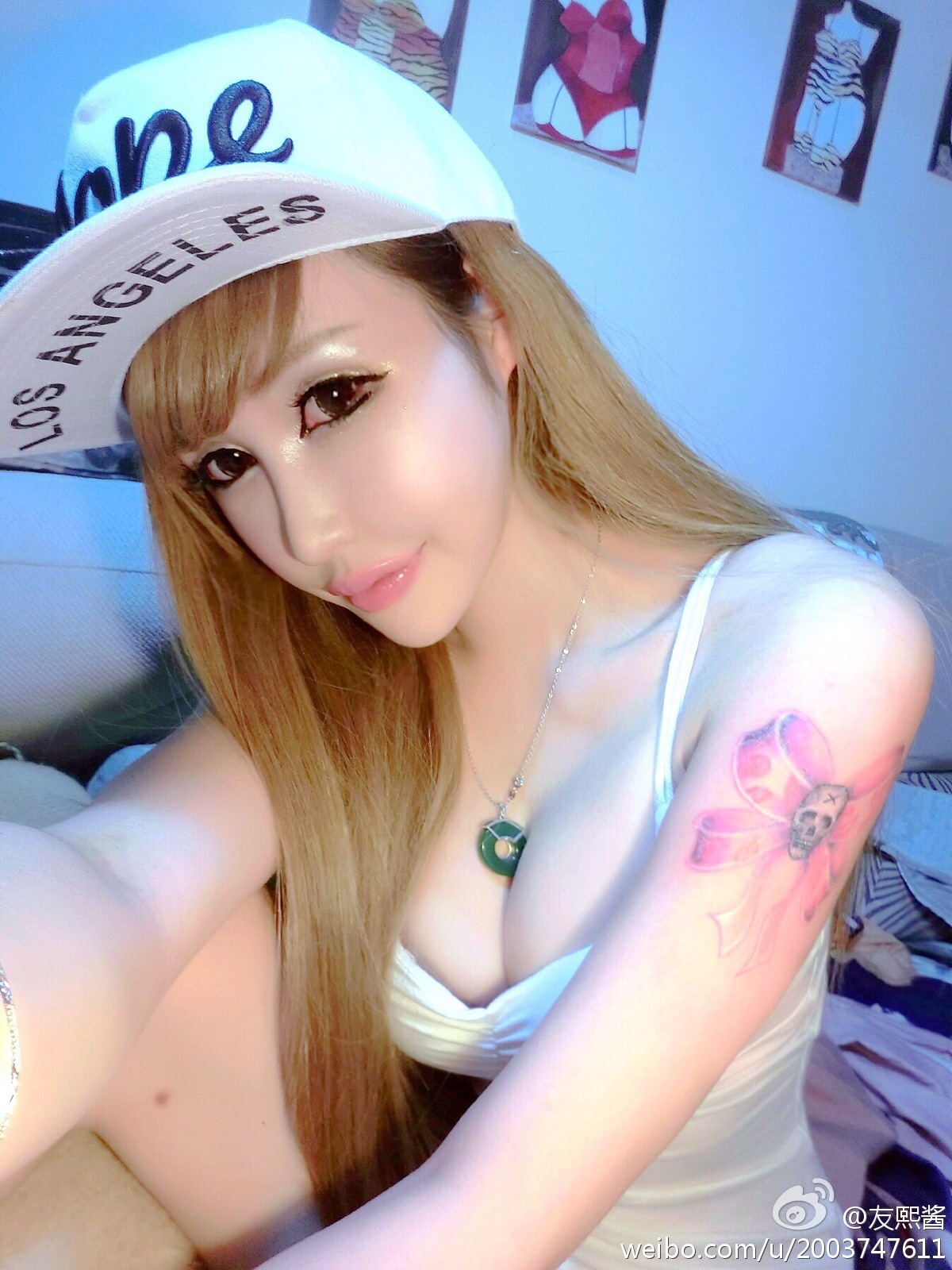 G罩美胸 火爆的辣子 友熙酱 微博自拍破解私密图片 2